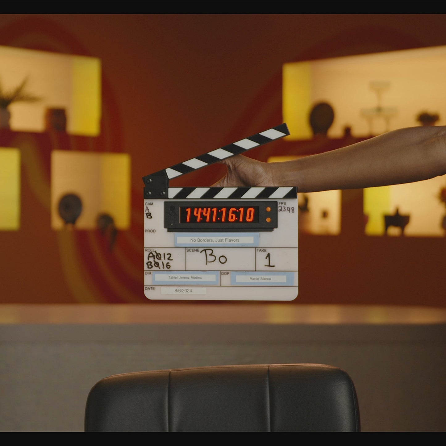 Digital Timecode Slate Kit with Timebar - USA Version