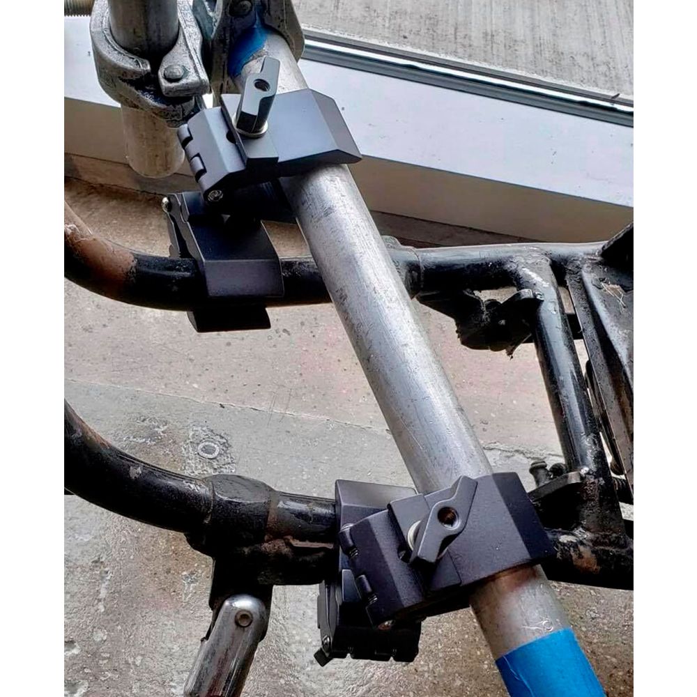 Double Python Clamp