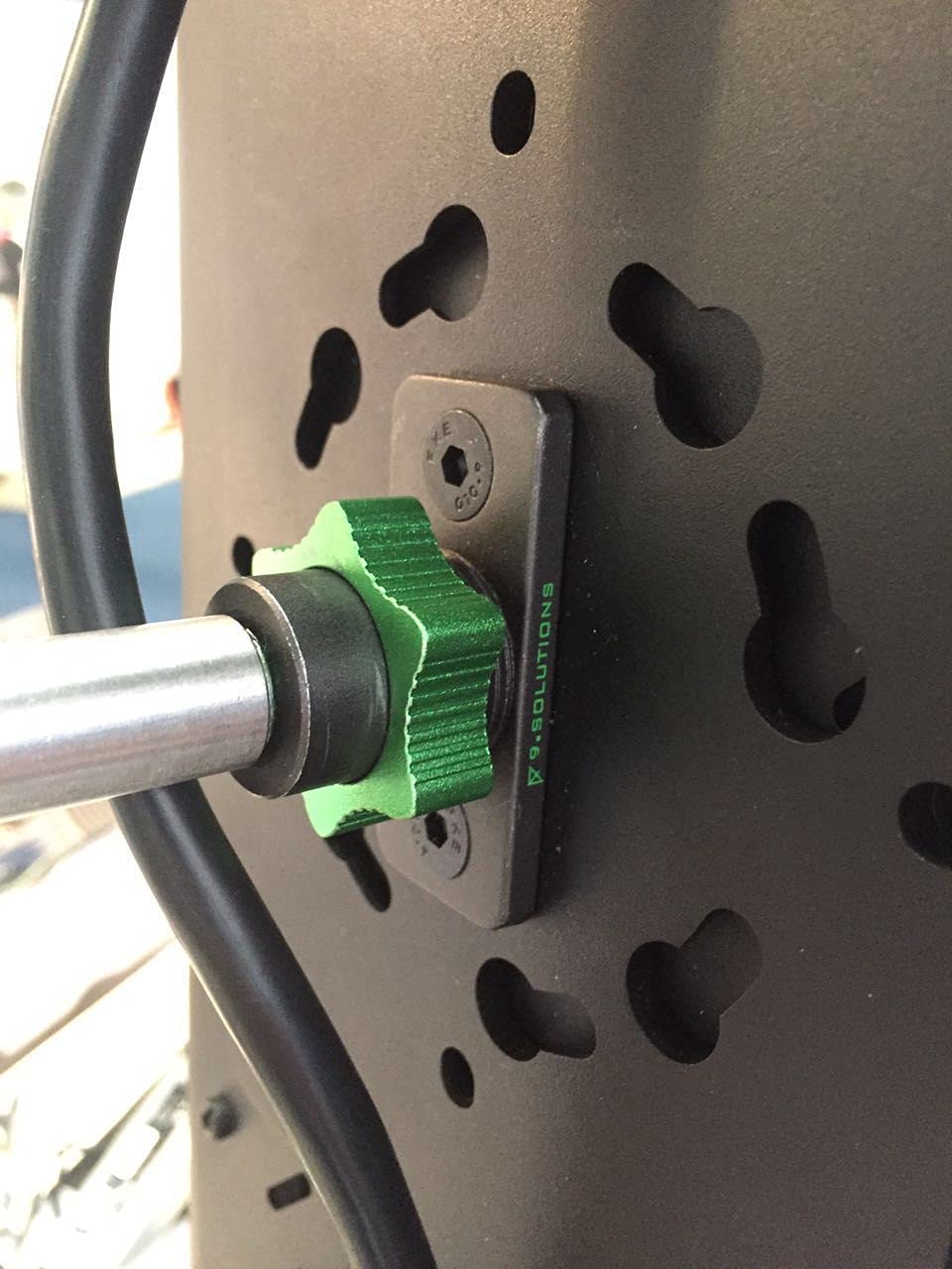 9.Solutions Quick Mount Receiver to Screw Plate, Wood Screws, Magnetic Quick Mount, 9.XA10074