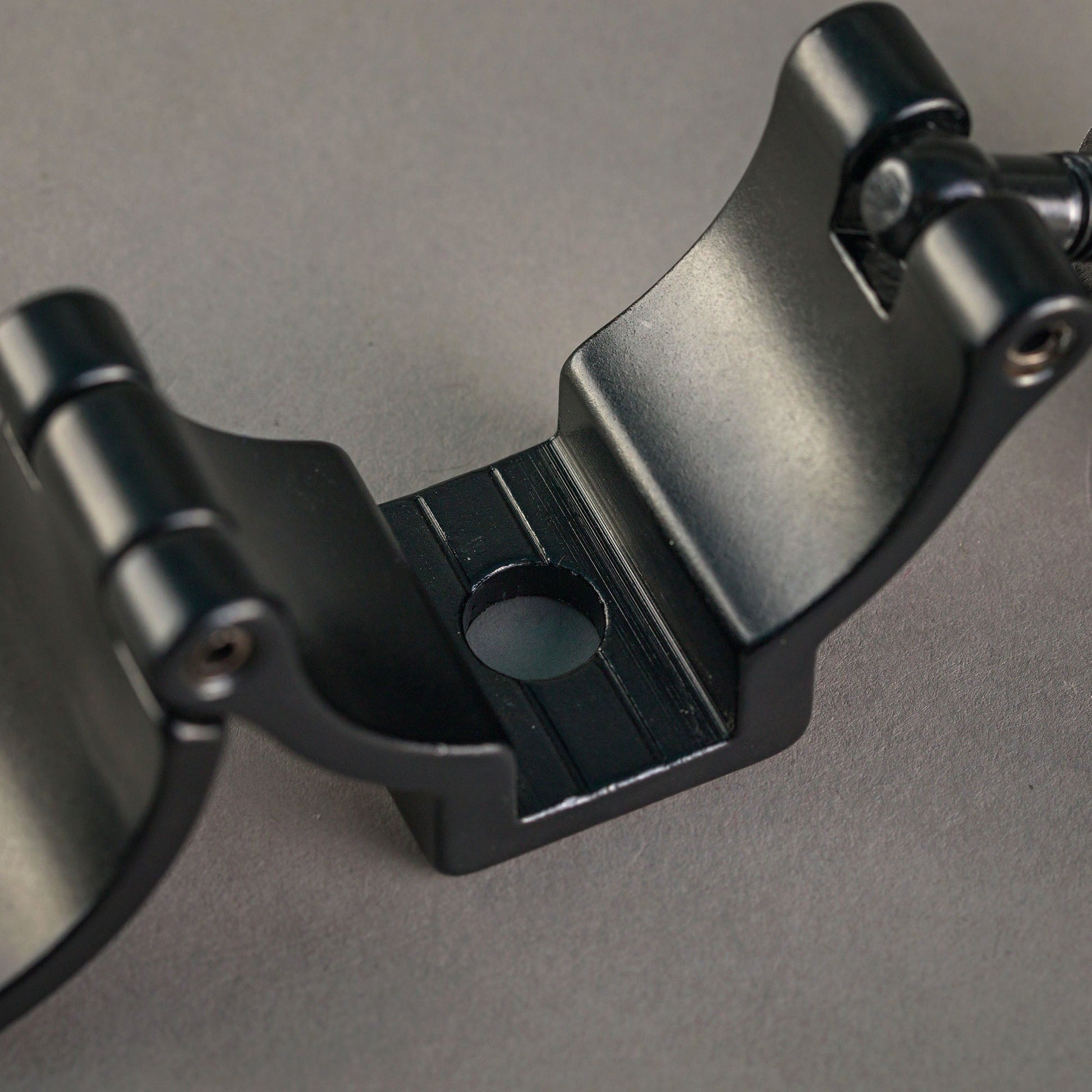 48.3 - 51mm HALF COUPLER CLAMP SET - Grip Support Store