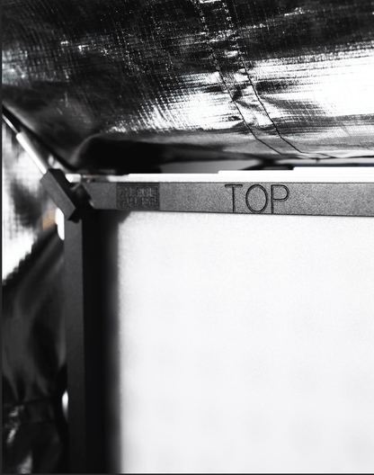 Standard TGH LightBox with Frame